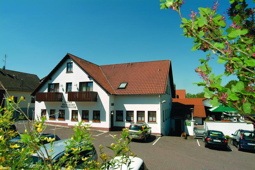 Landgasthof Lang Zum Adler Oberkalbach Екстер'єр фото